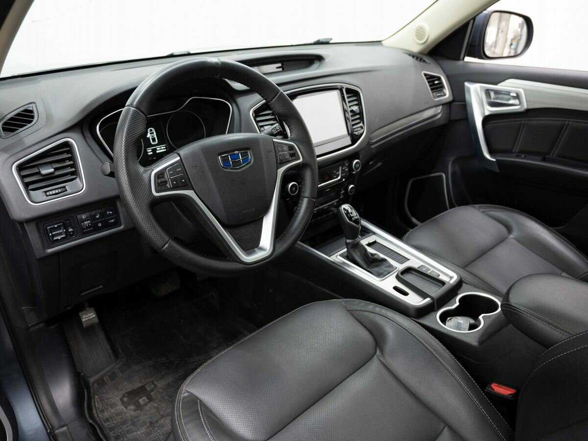 Купить Geely Emgrand X7 с пробегом. Фото: #6