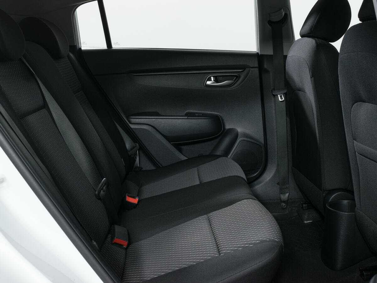 Купить Kia Rio с пробегом. Фото: #12