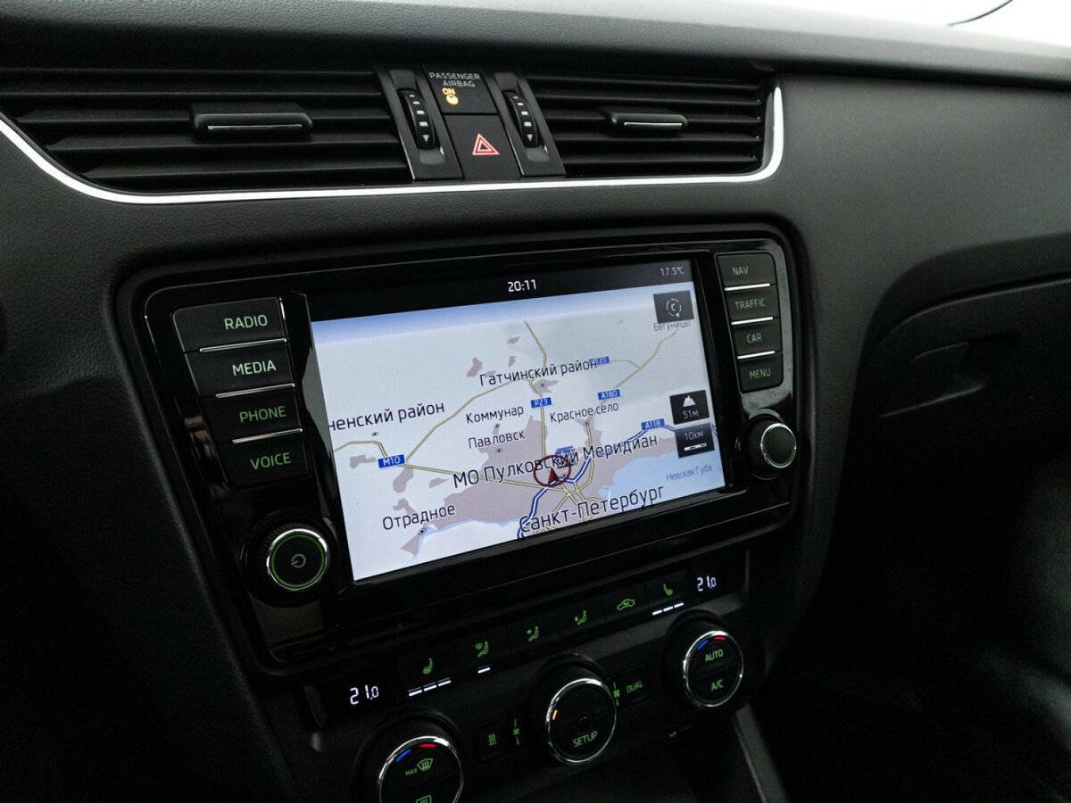 Купить Skoda Octavia с пробегом. Фото: #18