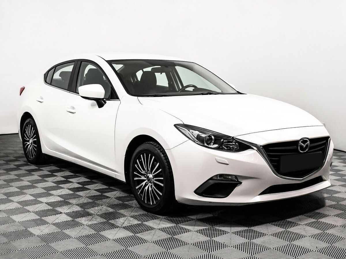 Купить Mazda 3 с пробегом. Фото: #2