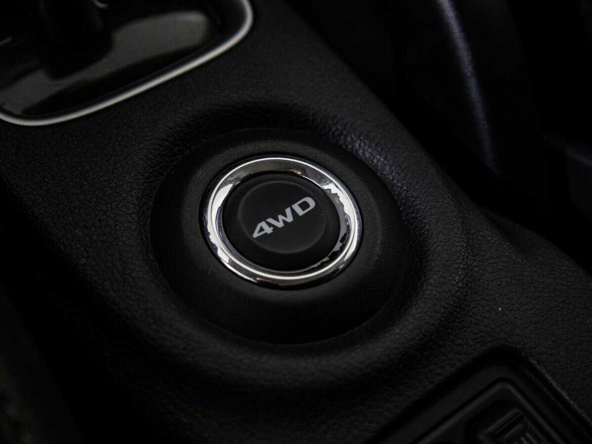 Купить Mitsubishi Outlander с пробегом. Фото: #15