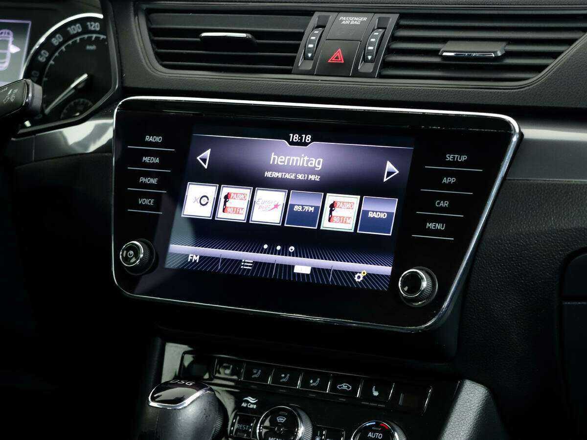 Купить Skoda Superb с пробегом. Фото: #10