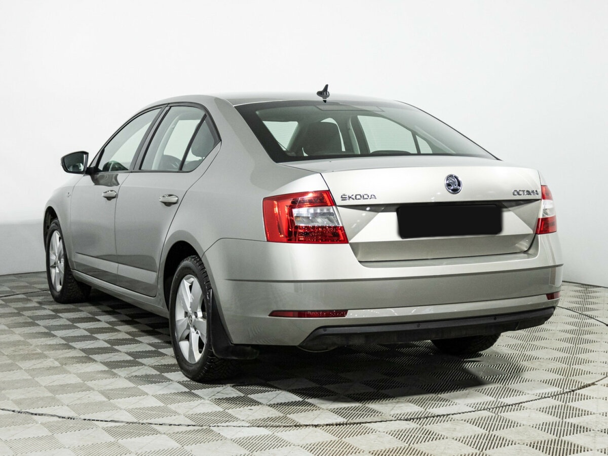 Купить Skoda Octavia с пробегом. Фото: #6