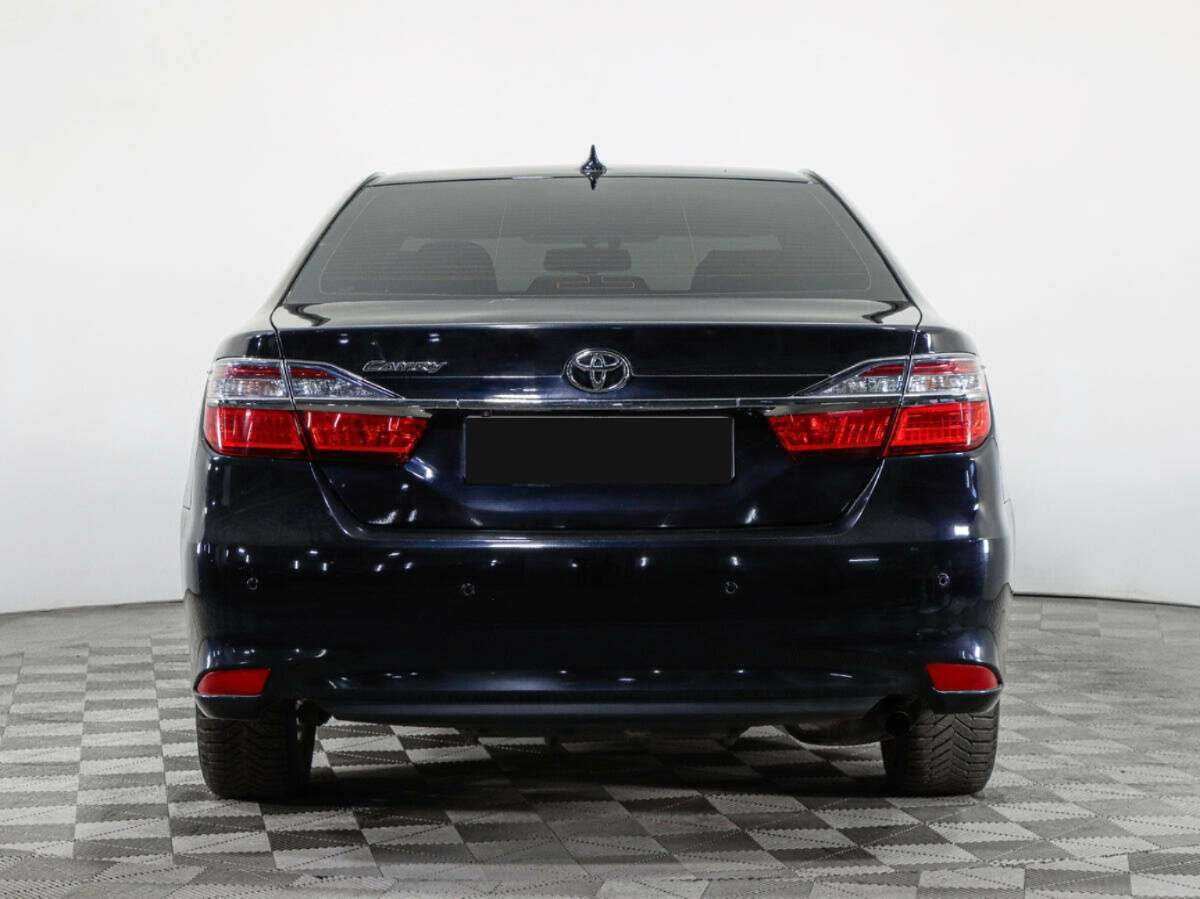 Купить Toyota Camry с пробегом. Фото: #5