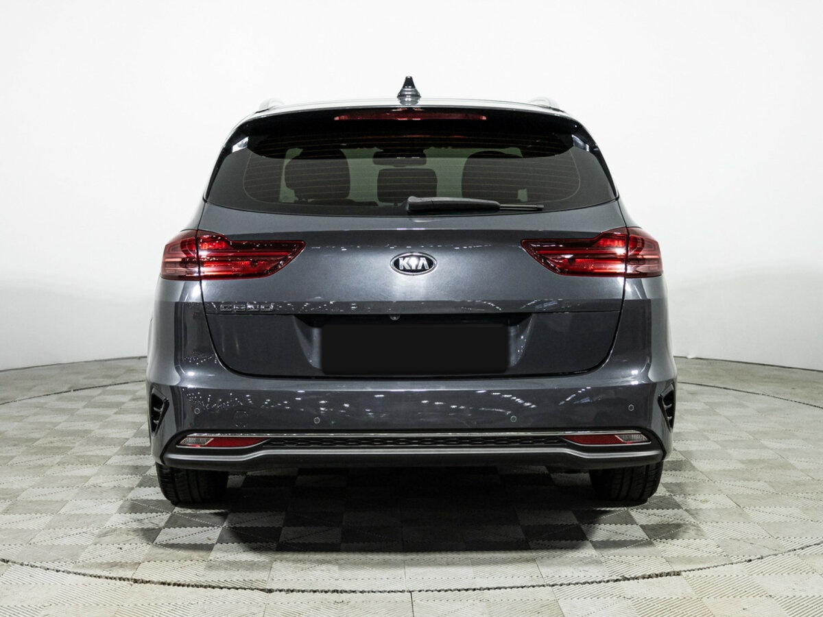 Купить Kia Ceed с пробегом. Фото: #5