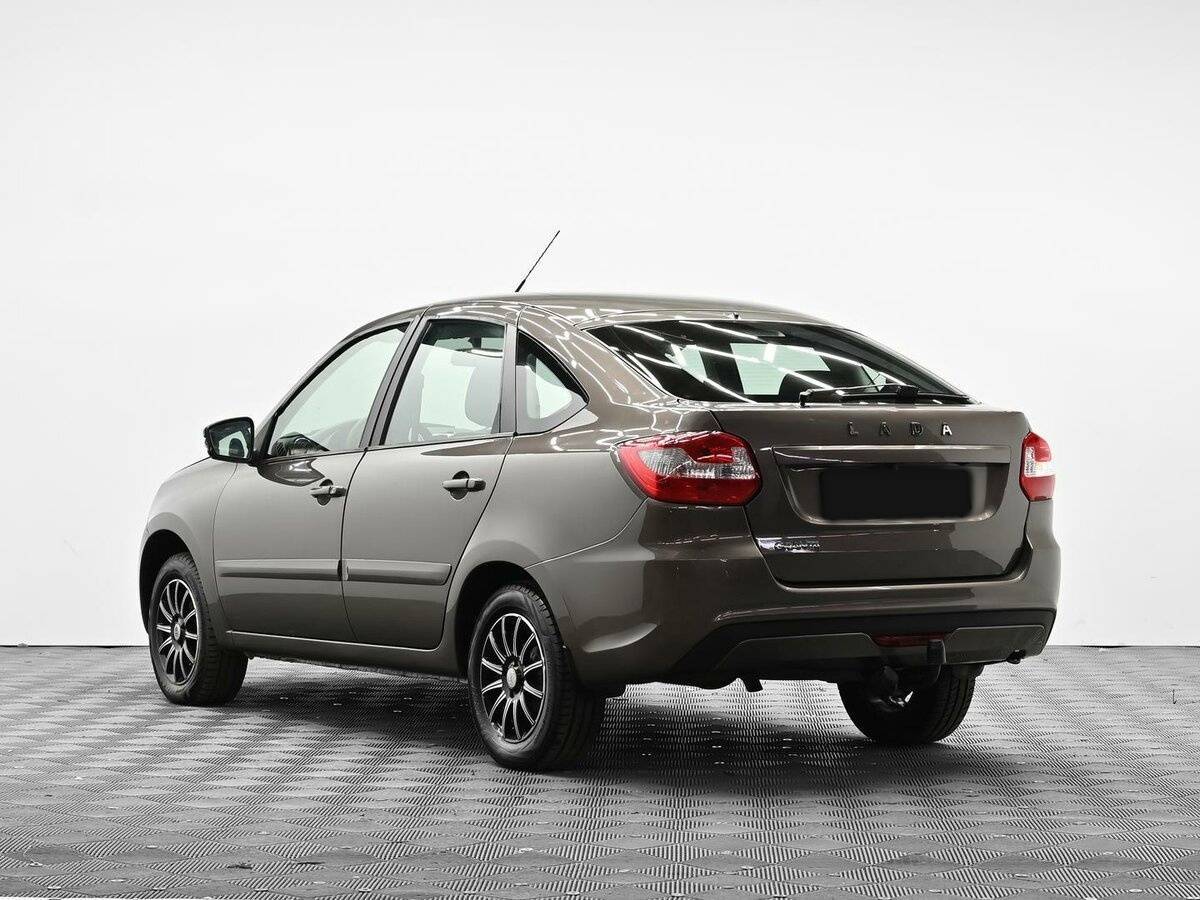 Купить Lada (ВАЗ) Granta с пробегом. Фото: #2