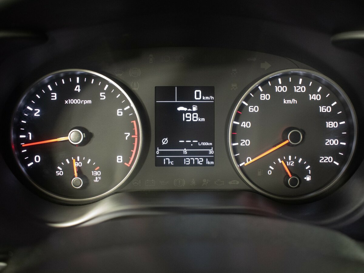 Купить Kia Rio с пробегом. Фото: #10