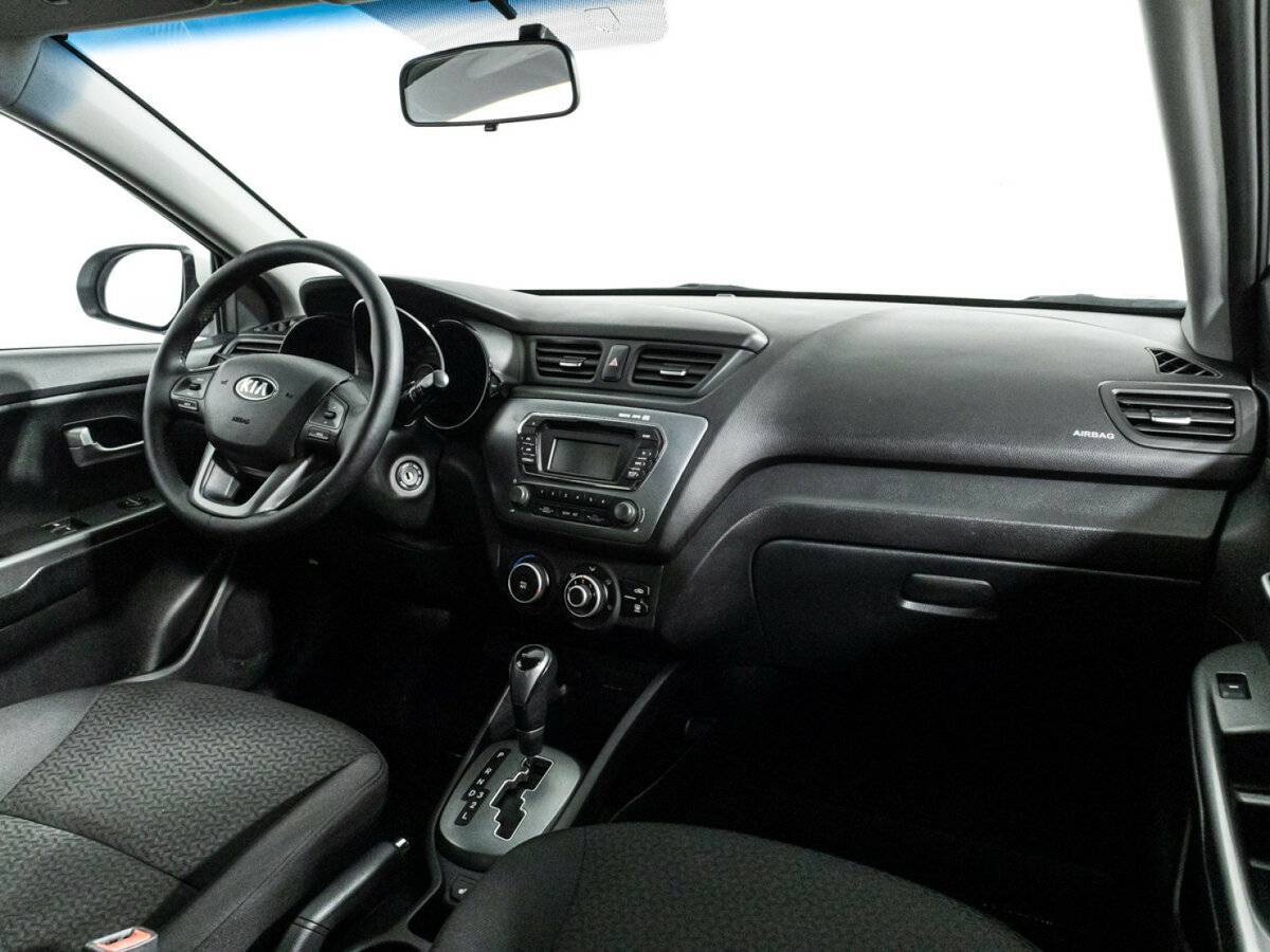 Купить Kia Rio с пробегом. Фото: #8