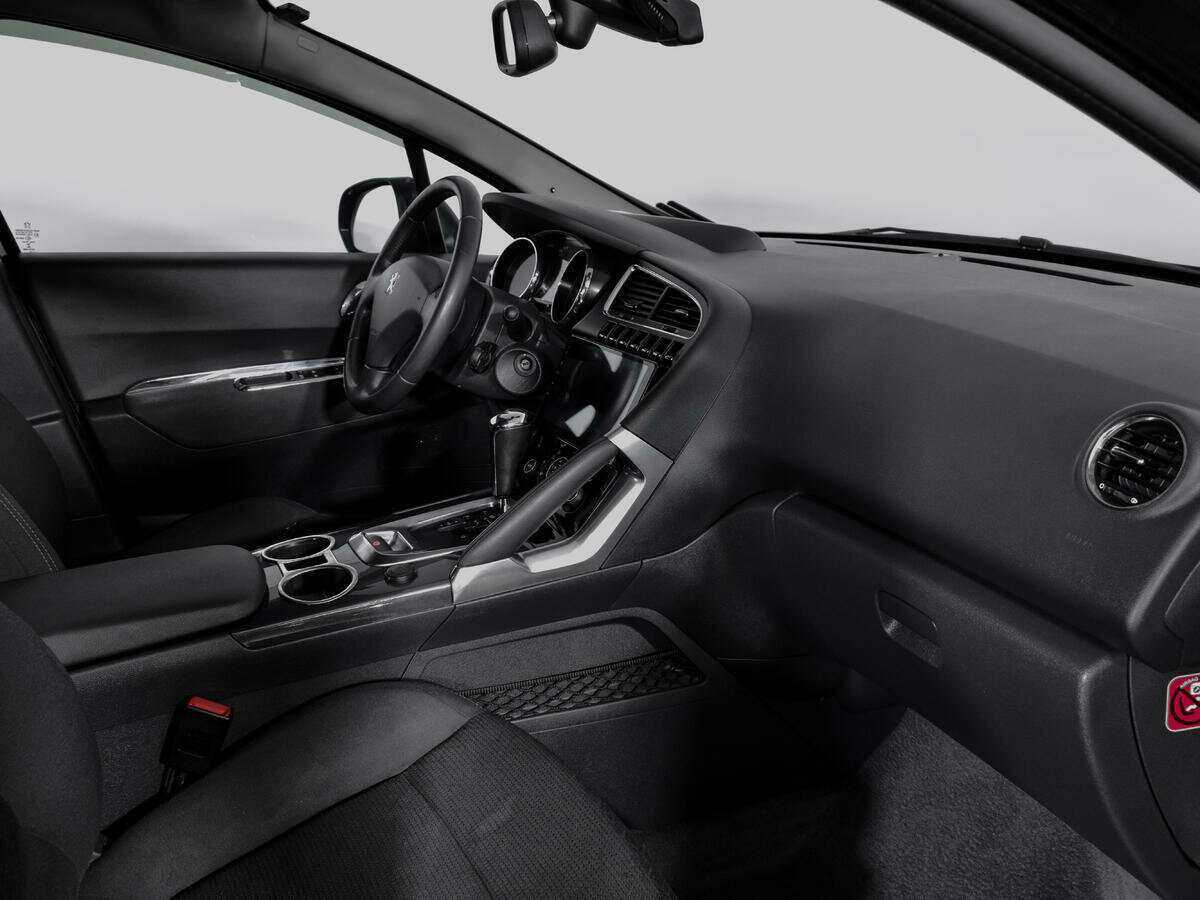 Купить Peugeot 3008 с пробегом. Фото: #8