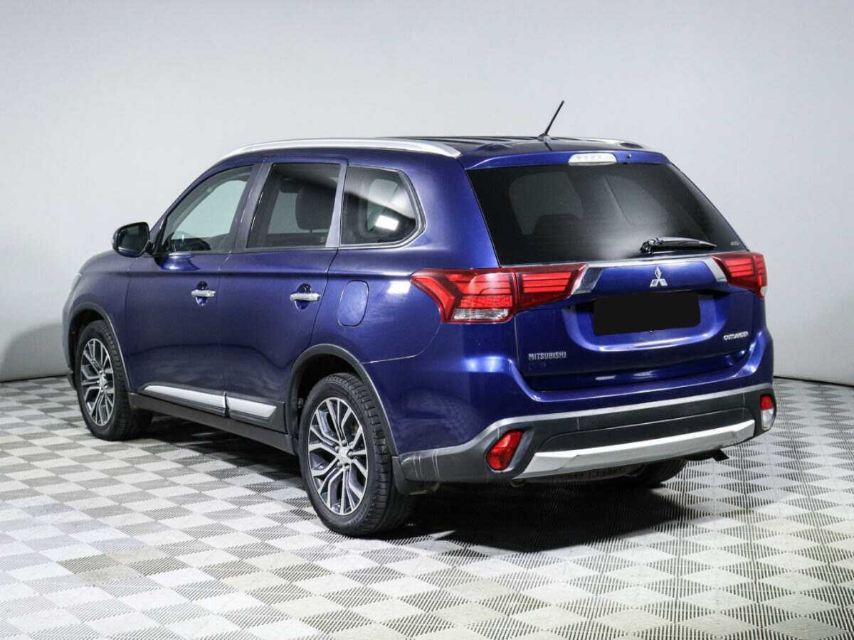 Купить Mitsubishi Outlander с пробегом. Фото: #5