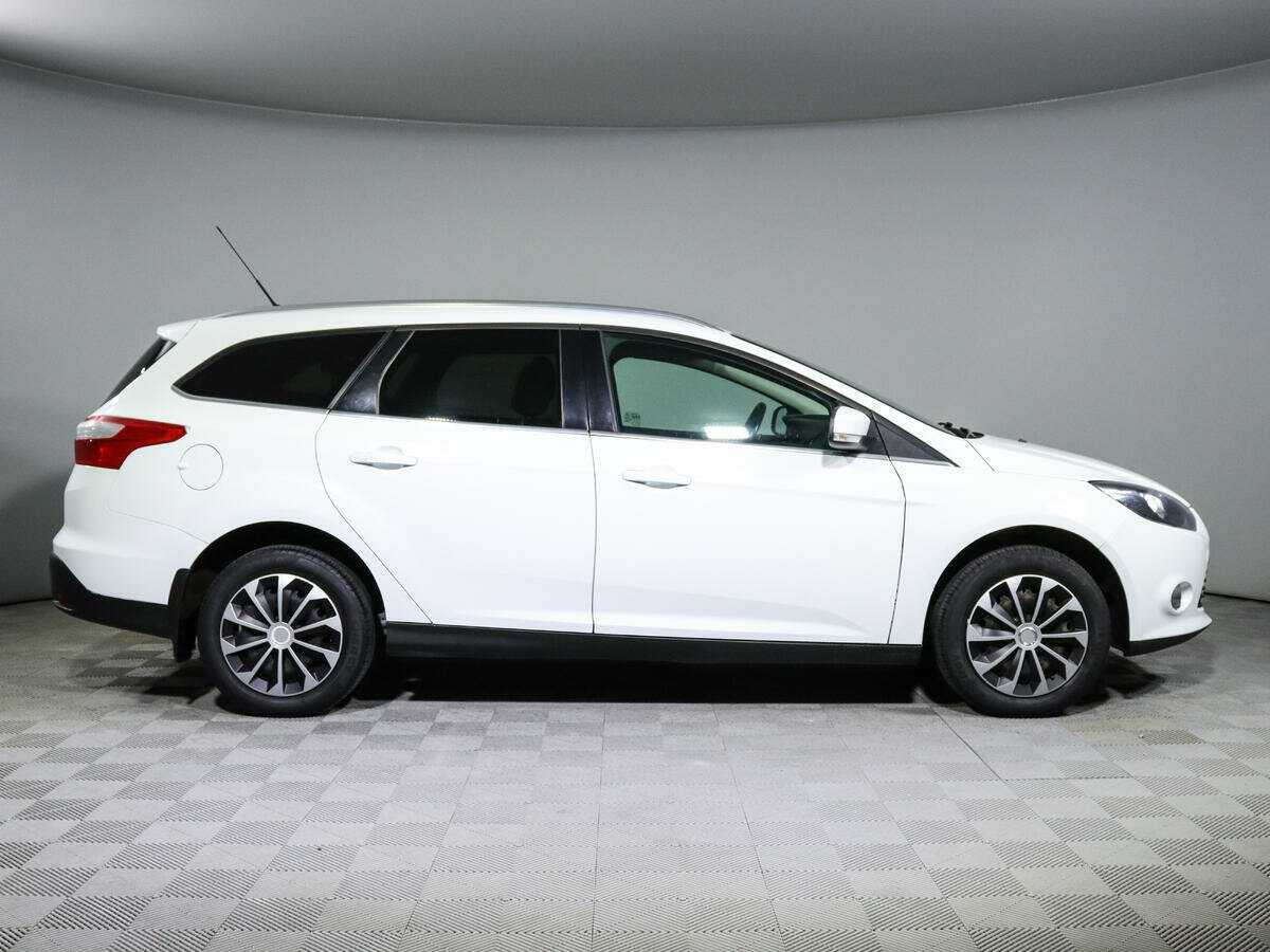 Купить Ford Focus с пробегом. Фото: #3