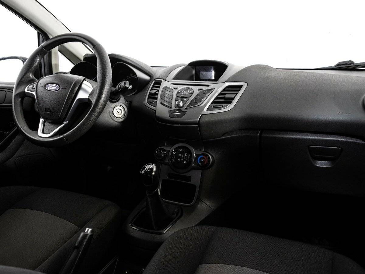 Купить Ford Fiesta с пробегом. Фото: #6