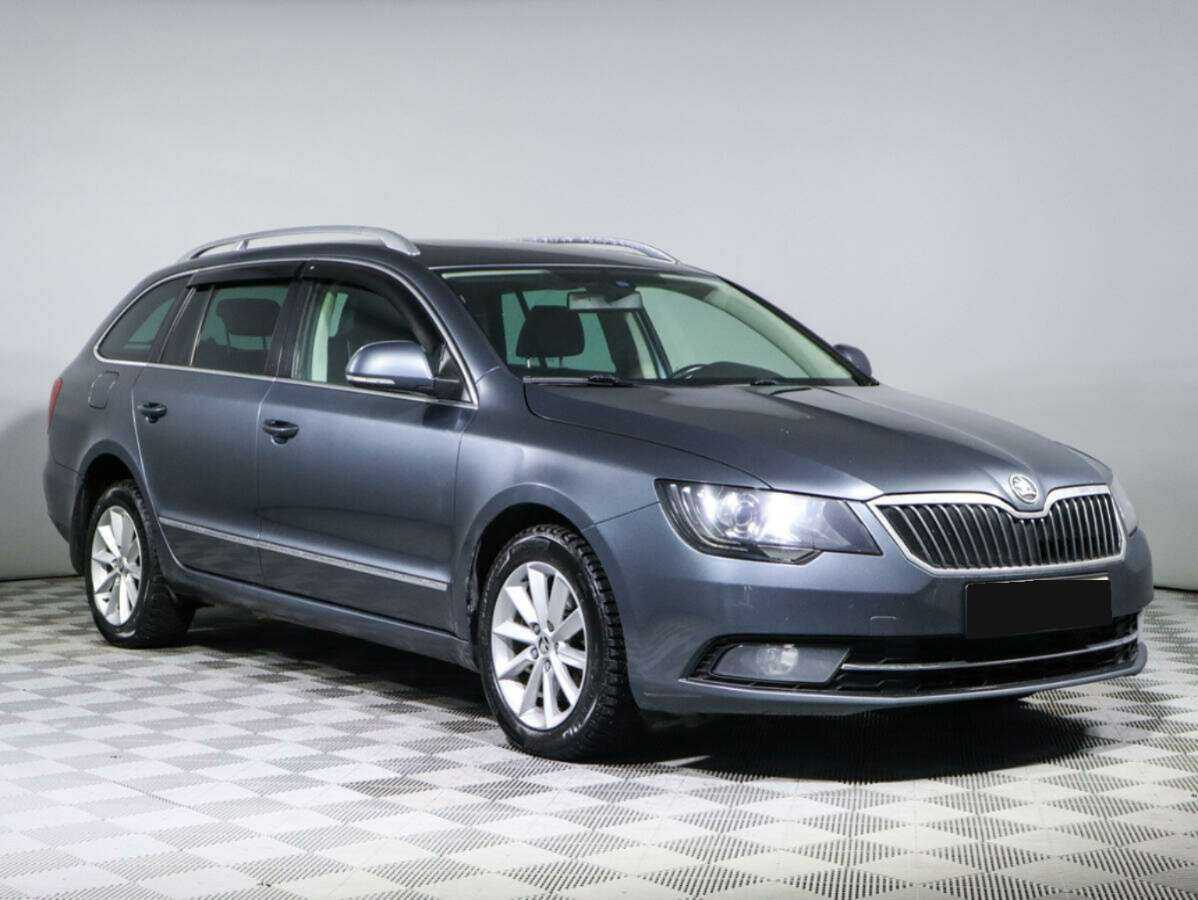 Купить Skoda Superb с пробегом. Фото: #2