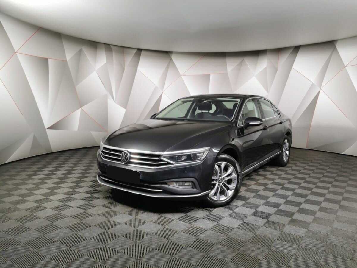 Купить Volkswagen Passat с пробегом. Фото: #0