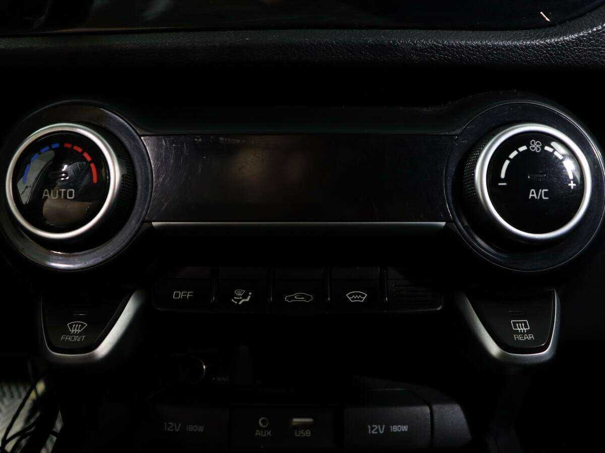 Купить Kia Rio с пробегом. Фото: #20