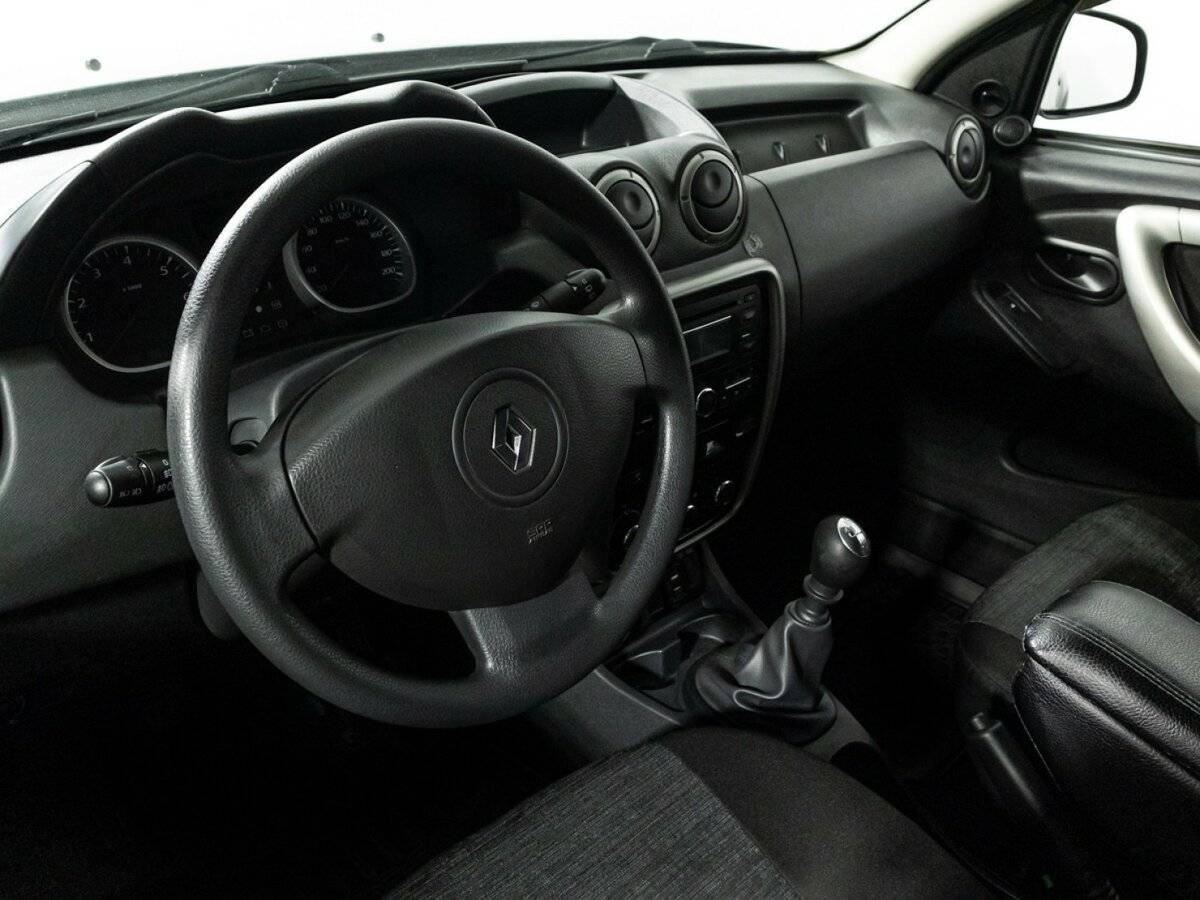 Купить Renault Duster с пробегом. Фото: #10