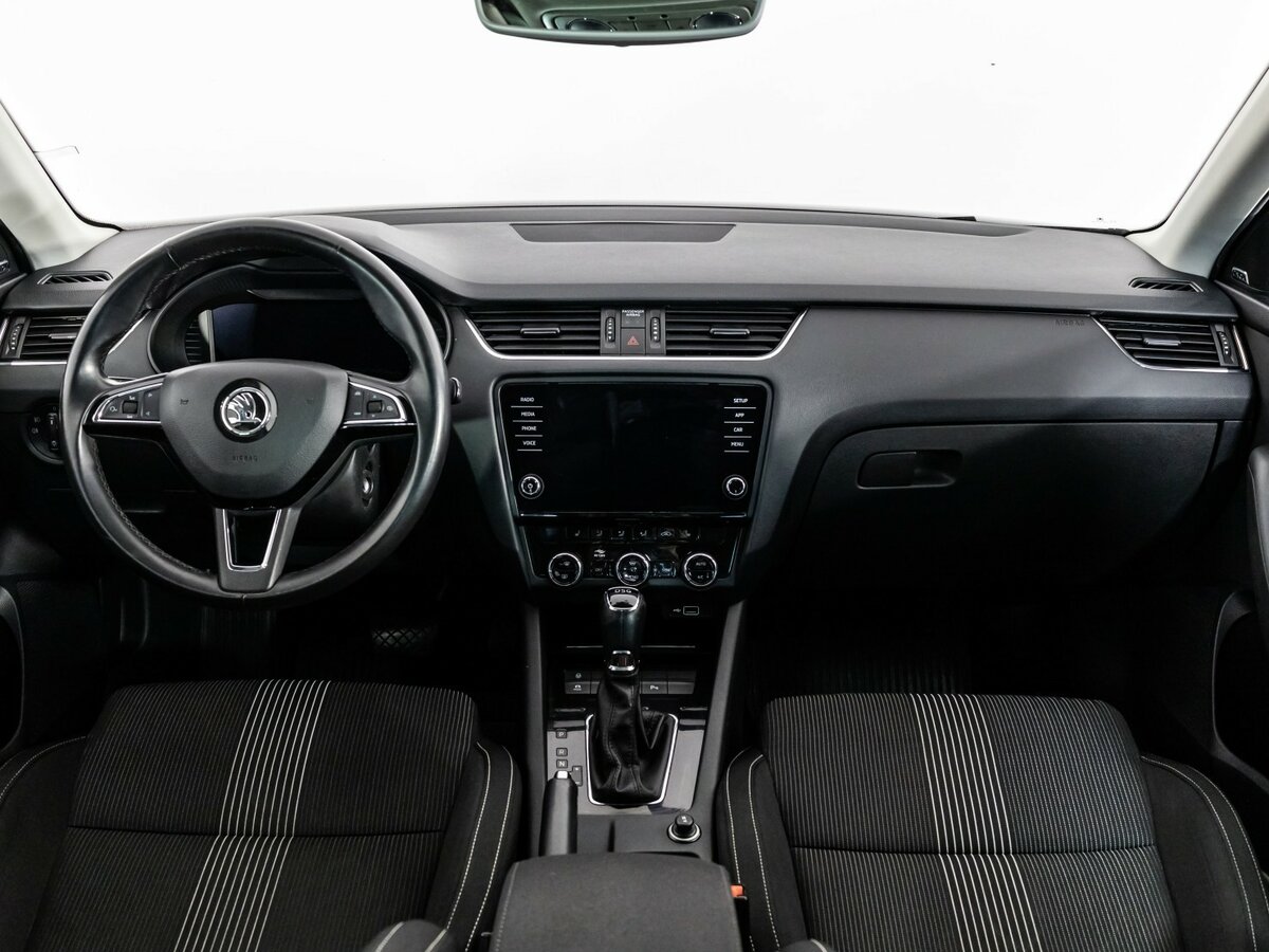 Купить Skoda Octavia с пробегом. Фото: #7