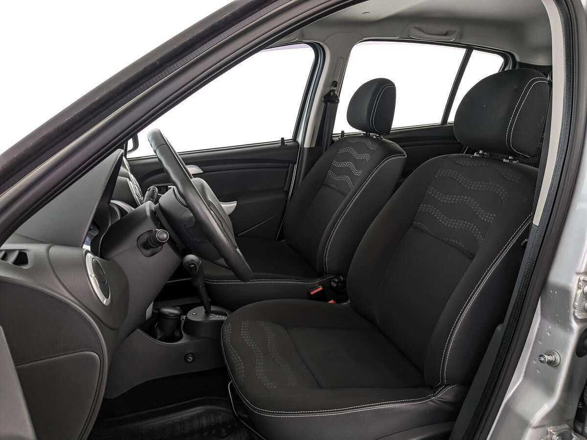 Купить Renault Sandero с пробегом. Фото: #14