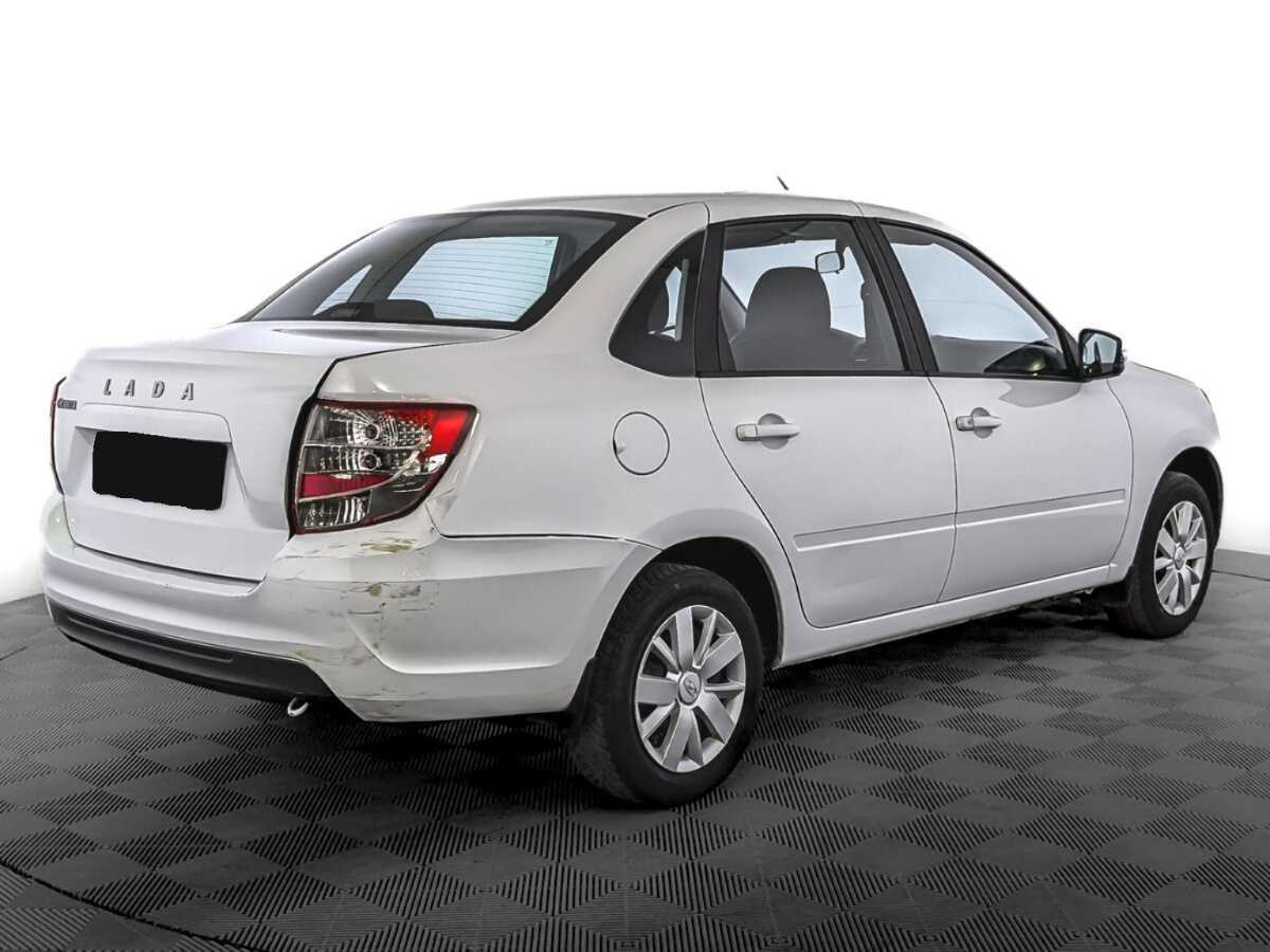 Купить Lada (ВАЗ) Granta с пробегом. Фото: #4