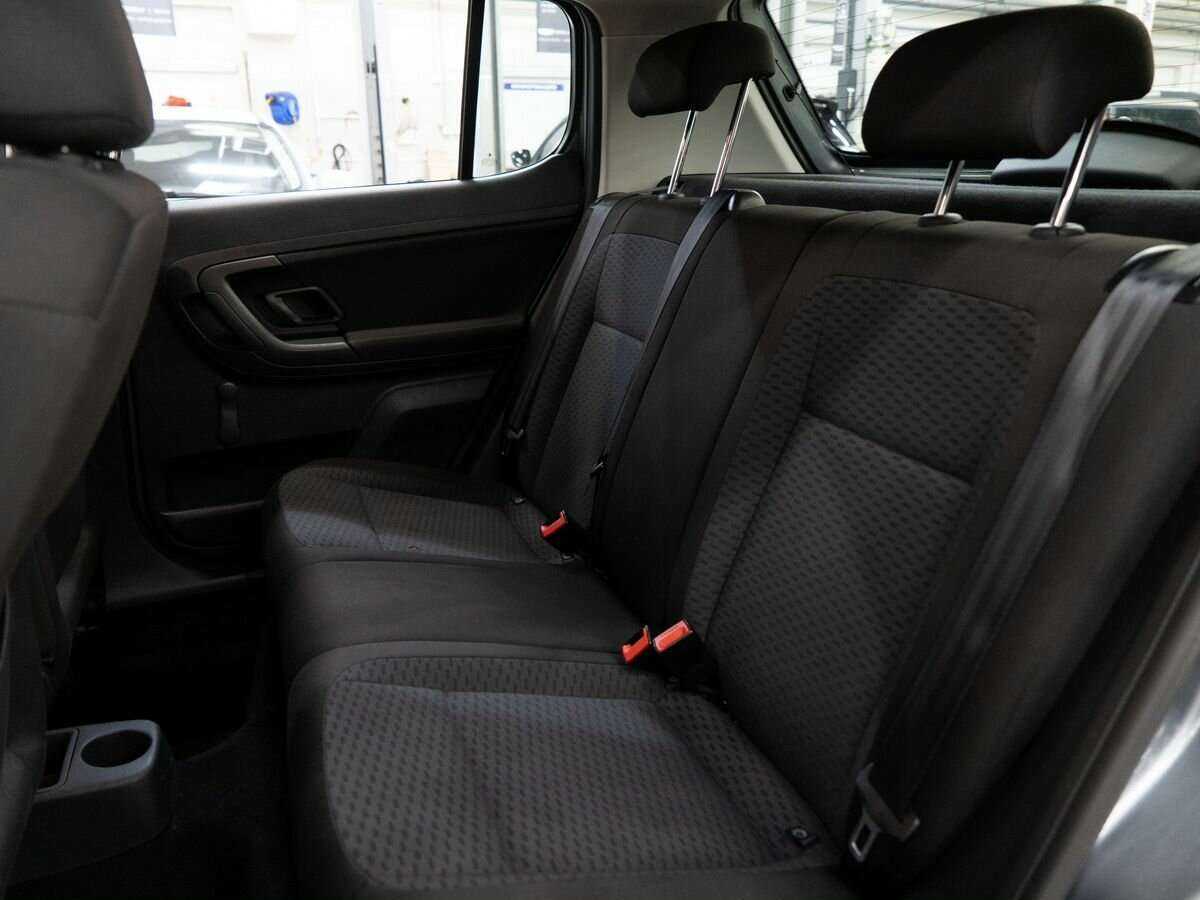 Купить Skoda Fabia с пробегом. Фото: #6