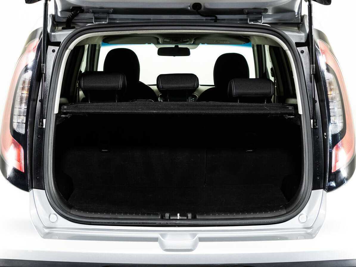 Купить Kia Soul с пробегом. Фото: #17