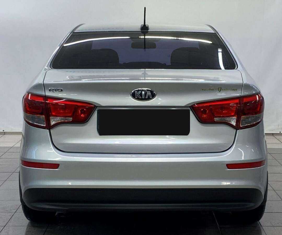Купить Kia Rio с пробегом. Фото: #2