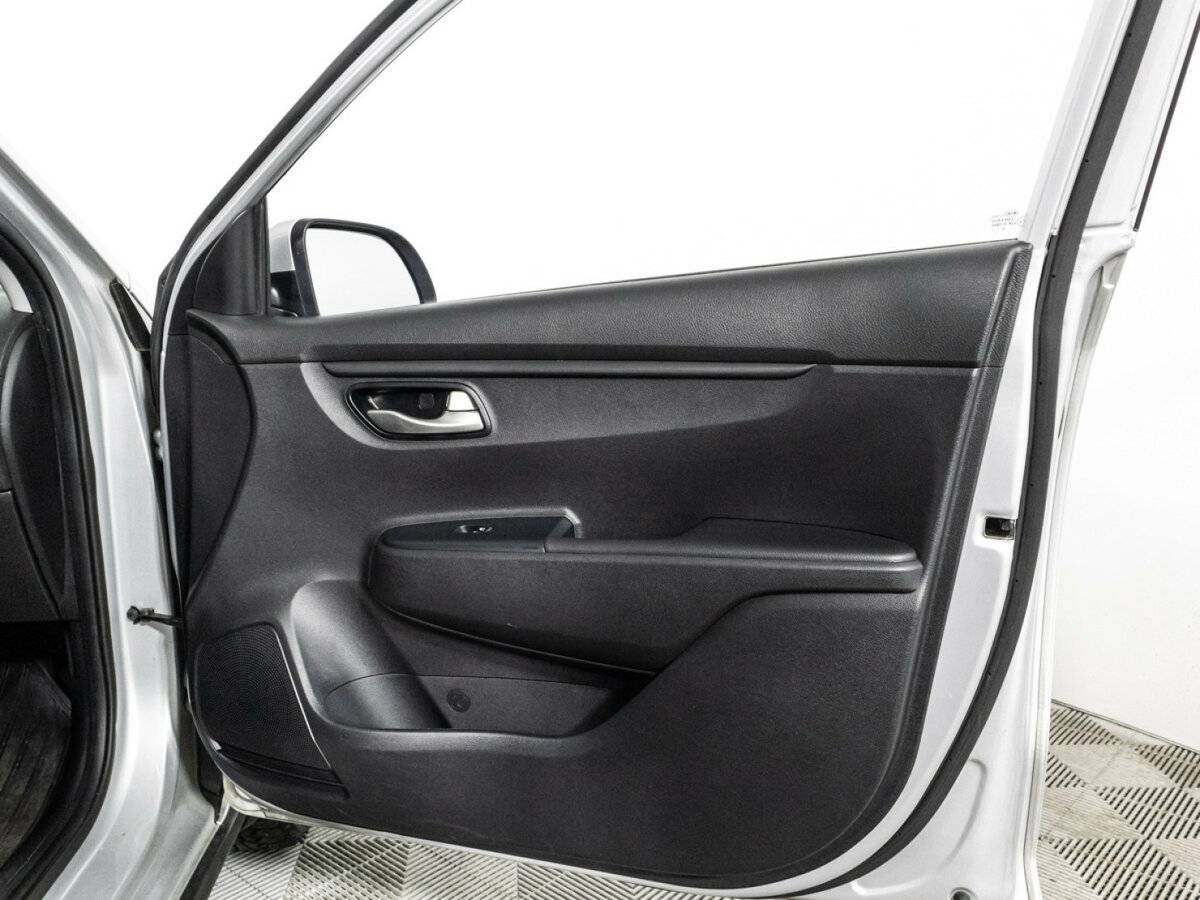 Купить Kia Rio с пробегом. Фото: #28