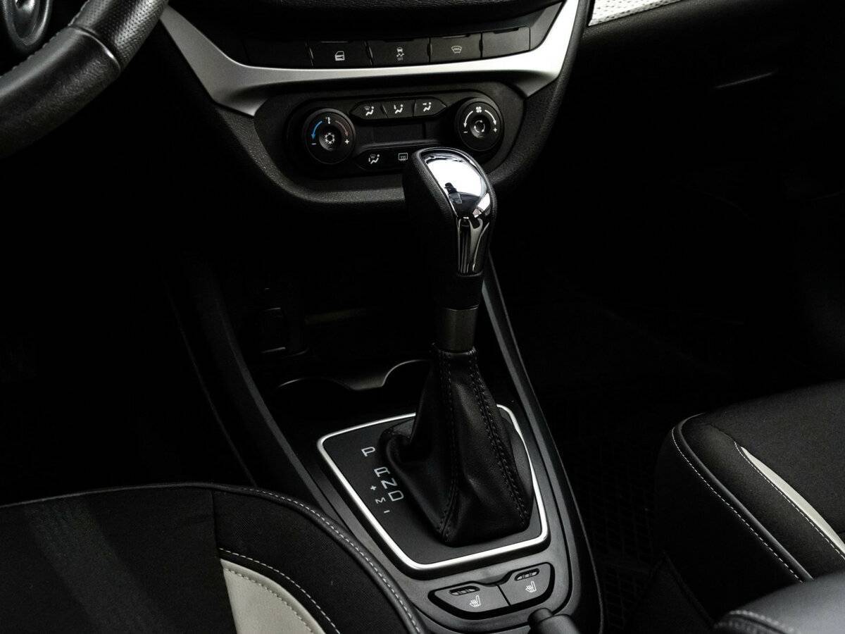 Купить Lada (ВАЗ) Vesta с пробегом. Фото: #13