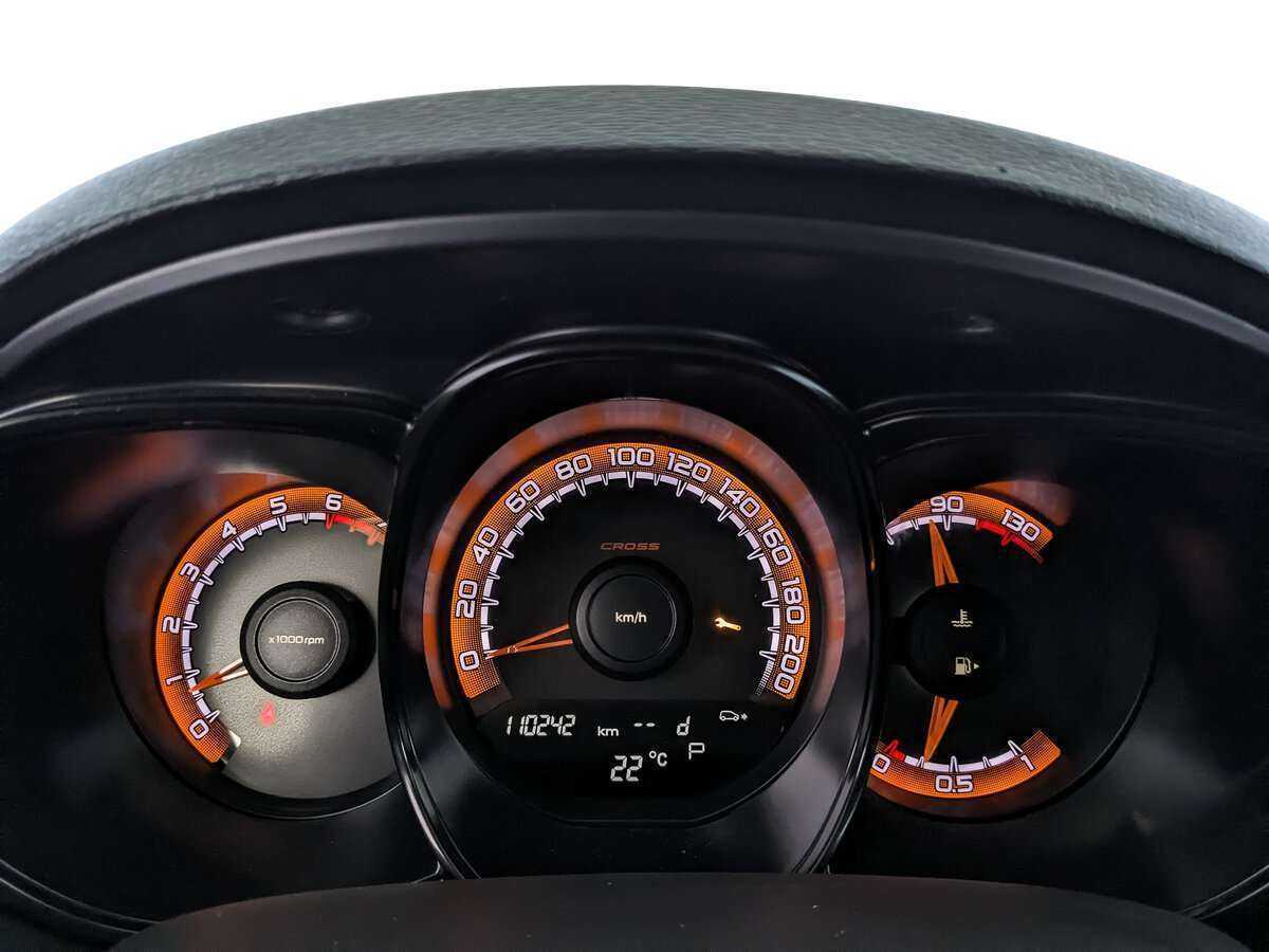 Купить Lada (ВАЗ) Vesta с пробегом. Фото: #10