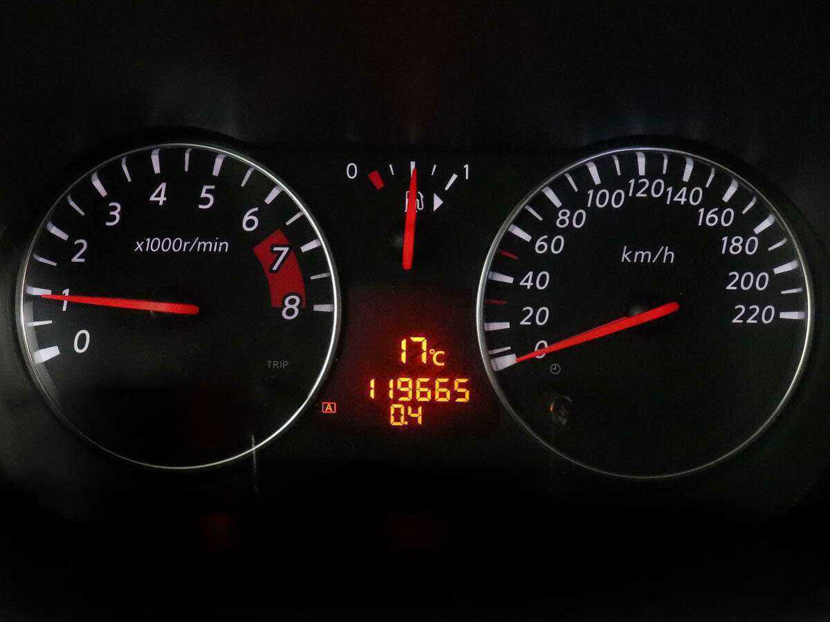 Купить Nissan Note с пробегом. Фото: #9