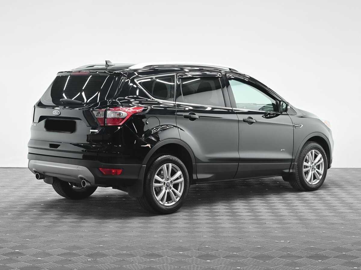 Купить Ford Kuga с пробегом. Фото: #3