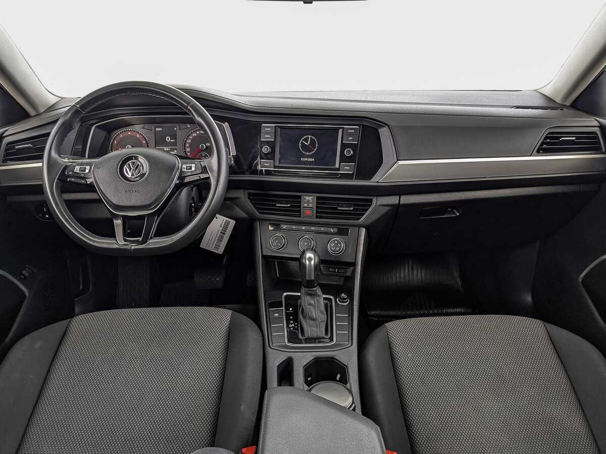 Купить Volkswagen Jetta с пробегом. Фото: #9