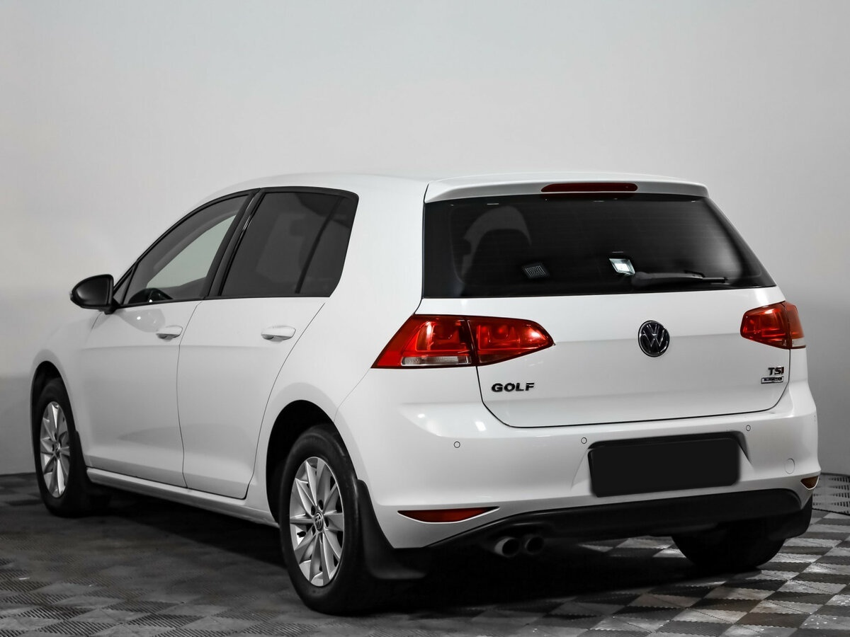 Купить Volkswagen Golf с пробегом. Фото: #5