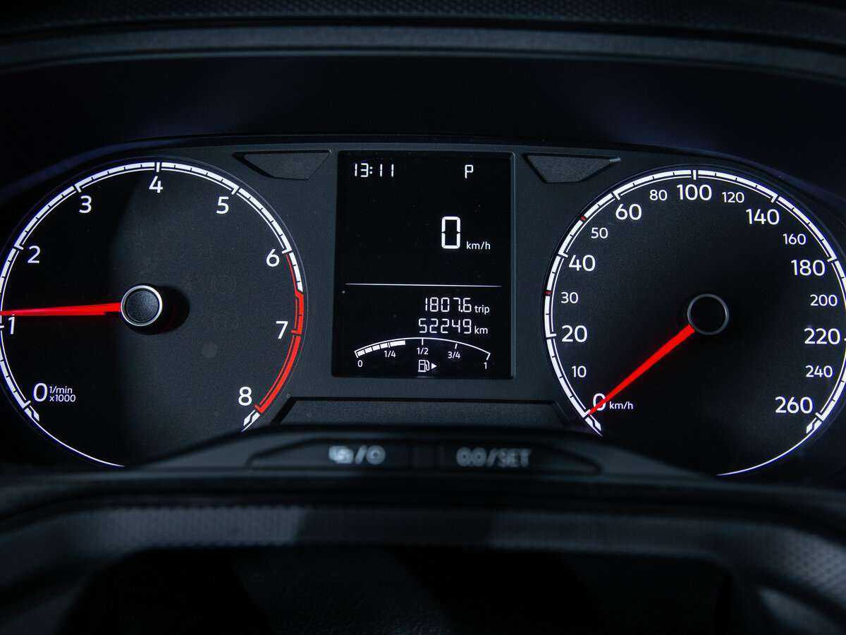 Купить Volkswagen Polo с пробегом. Фото: #8