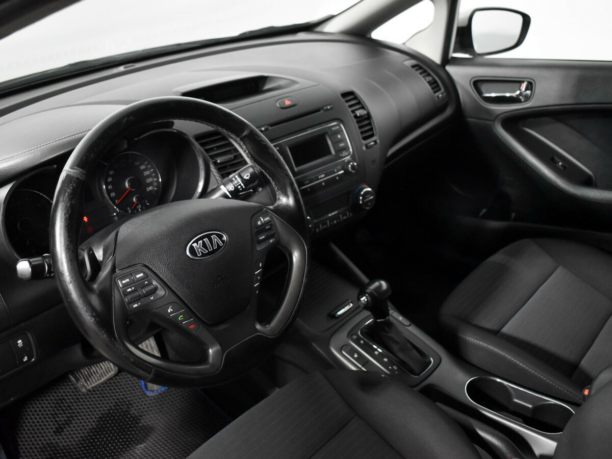 Купить Kia Cerato с пробегом. Фото: #7