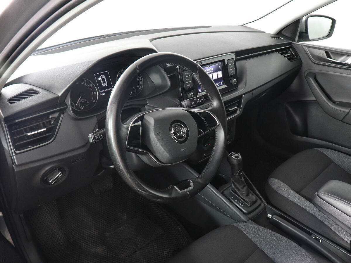 Купить Skoda Rapid с пробегом. Фото: #8