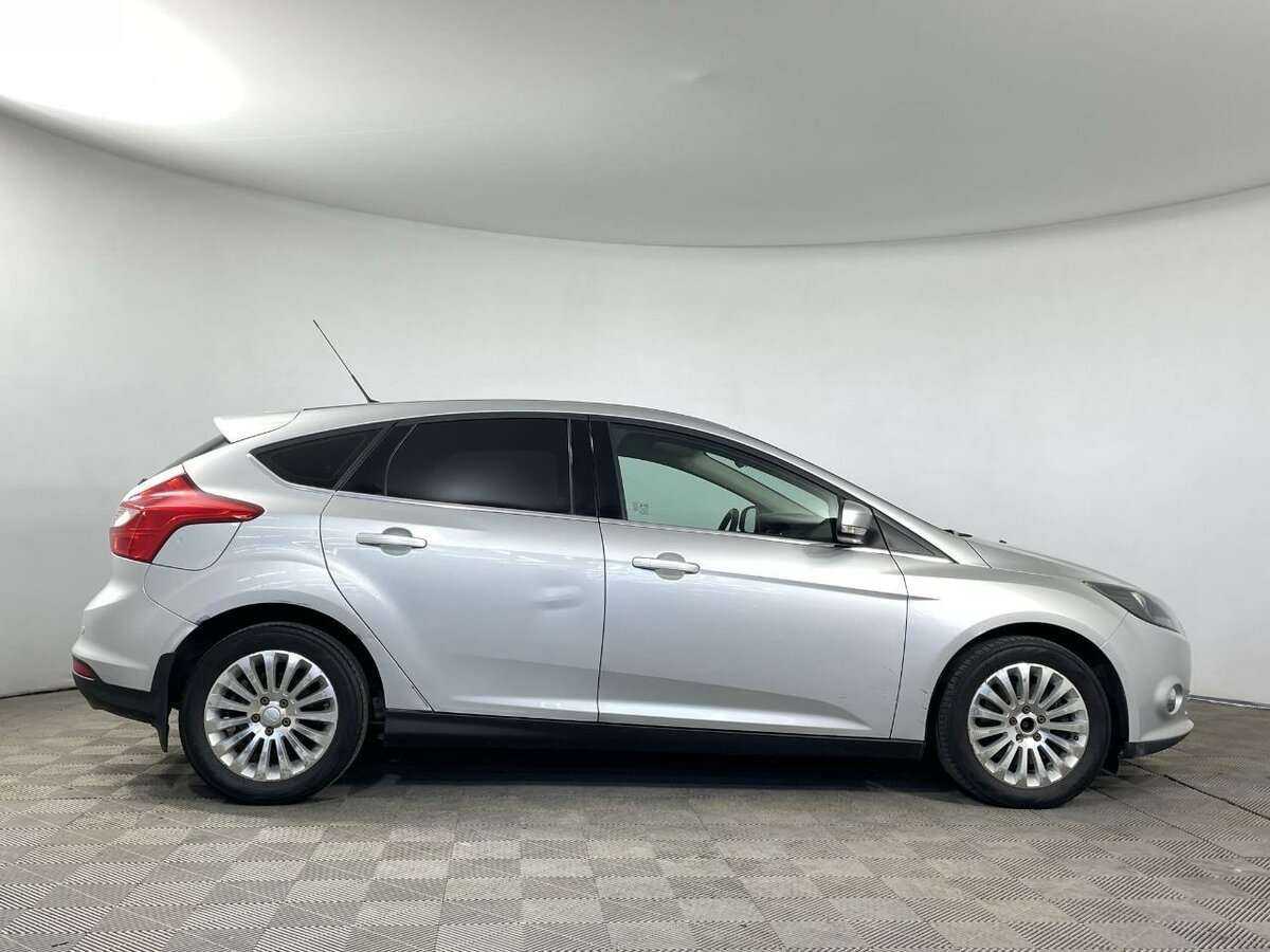 Купить Ford Focus с пробегом. Фото: #2