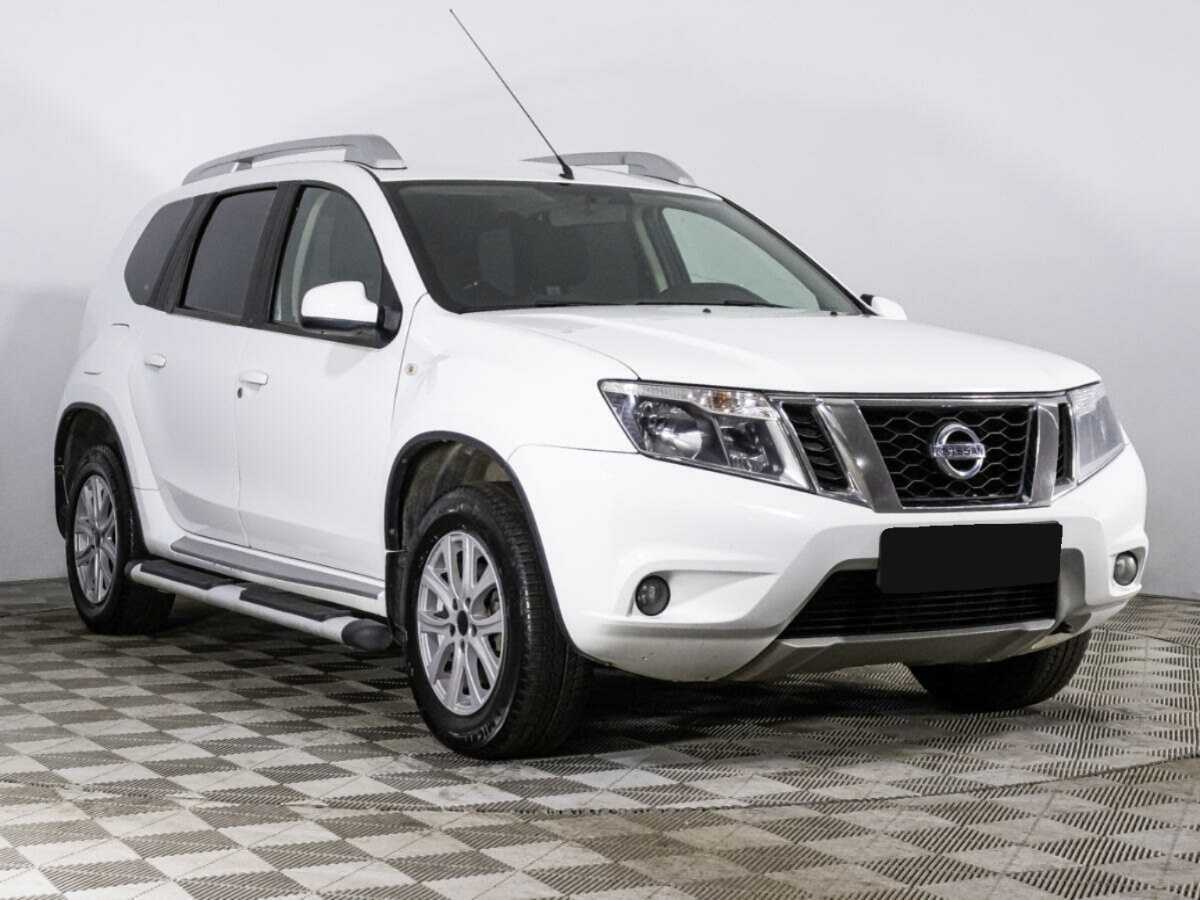 Купить Nissan Terrano с пробегом. Фото: #2