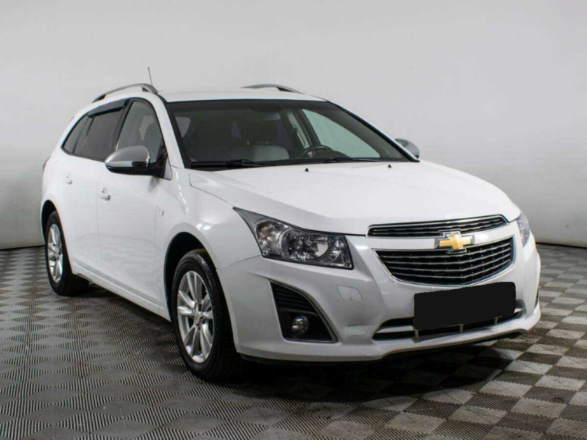 Купить Chevrolet Cruze с пробегом. Фото: #2