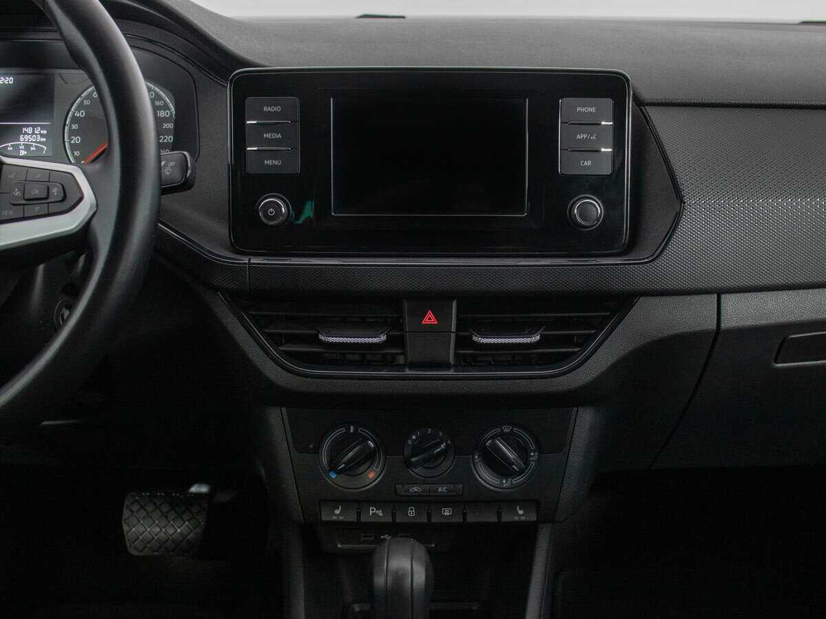 Купить Volkswagen Polo с пробегом. Фото: #13