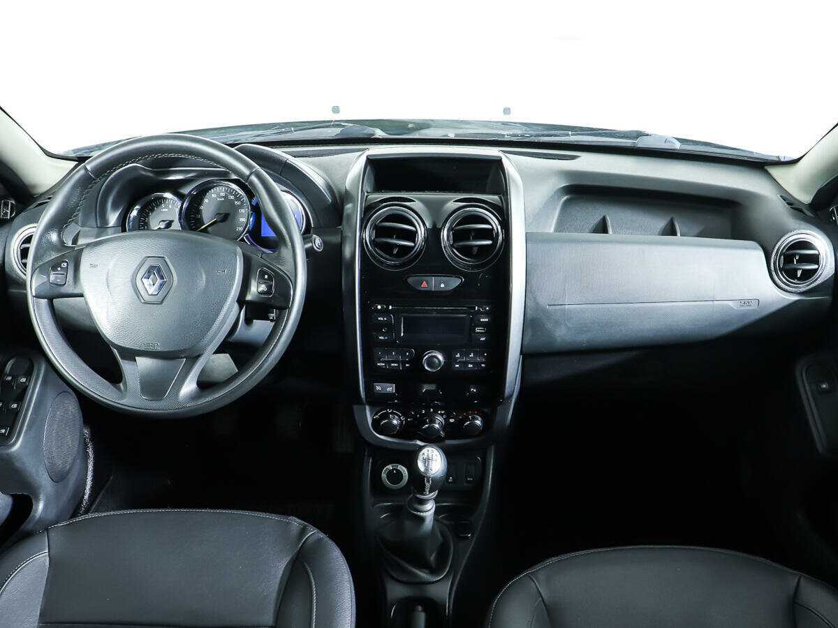 Купить Renault Duster с пробегом. Фото: #9