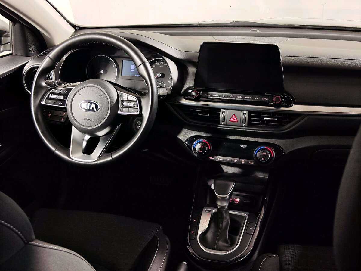 Купить Kia Cerato с пробегом. Фото: #11