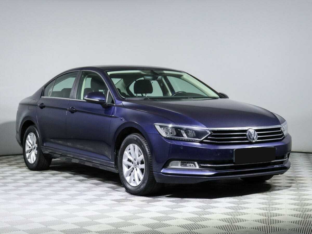 Купить Volkswagen Passat с пробегом. Фото: #2