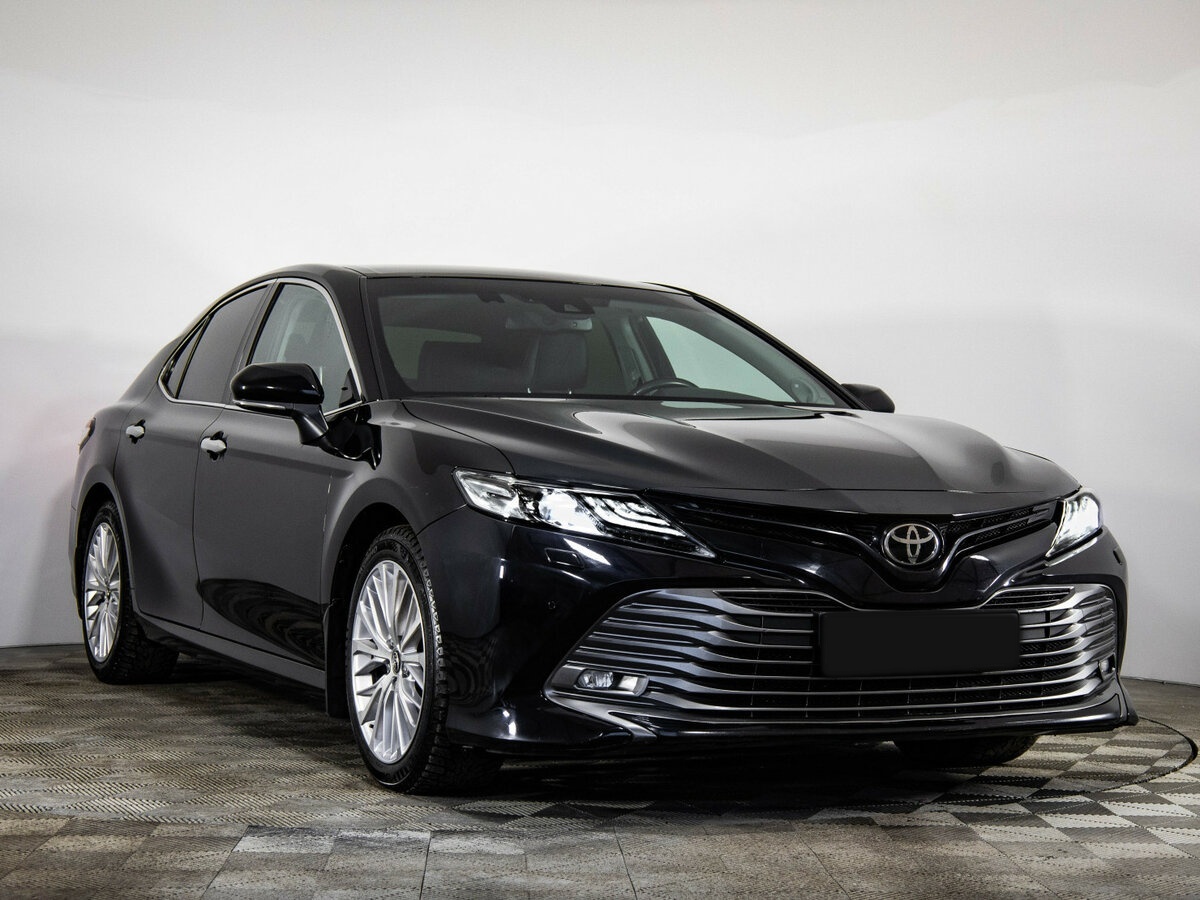 Купить Toyota Camry с пробегом. Фото: #2