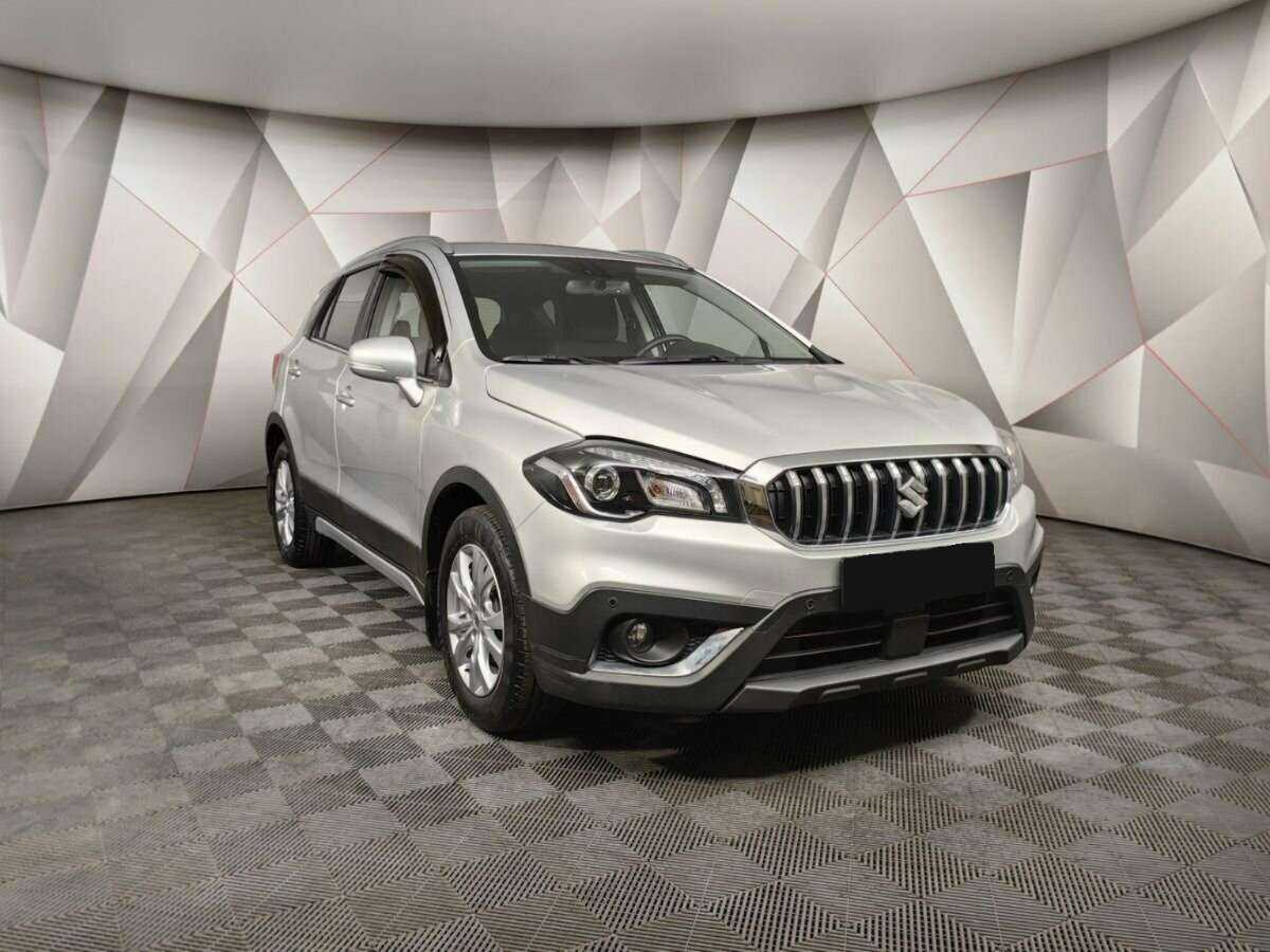Купить Suzuki SX4 с пробегом. Фото: #2