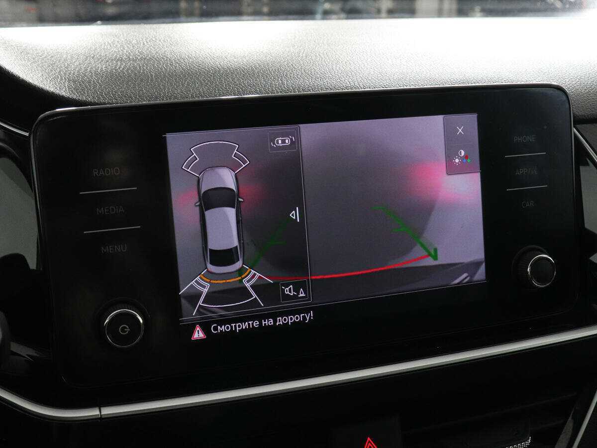 Купить Volkswagen Polo с пробегом. Фото: #14