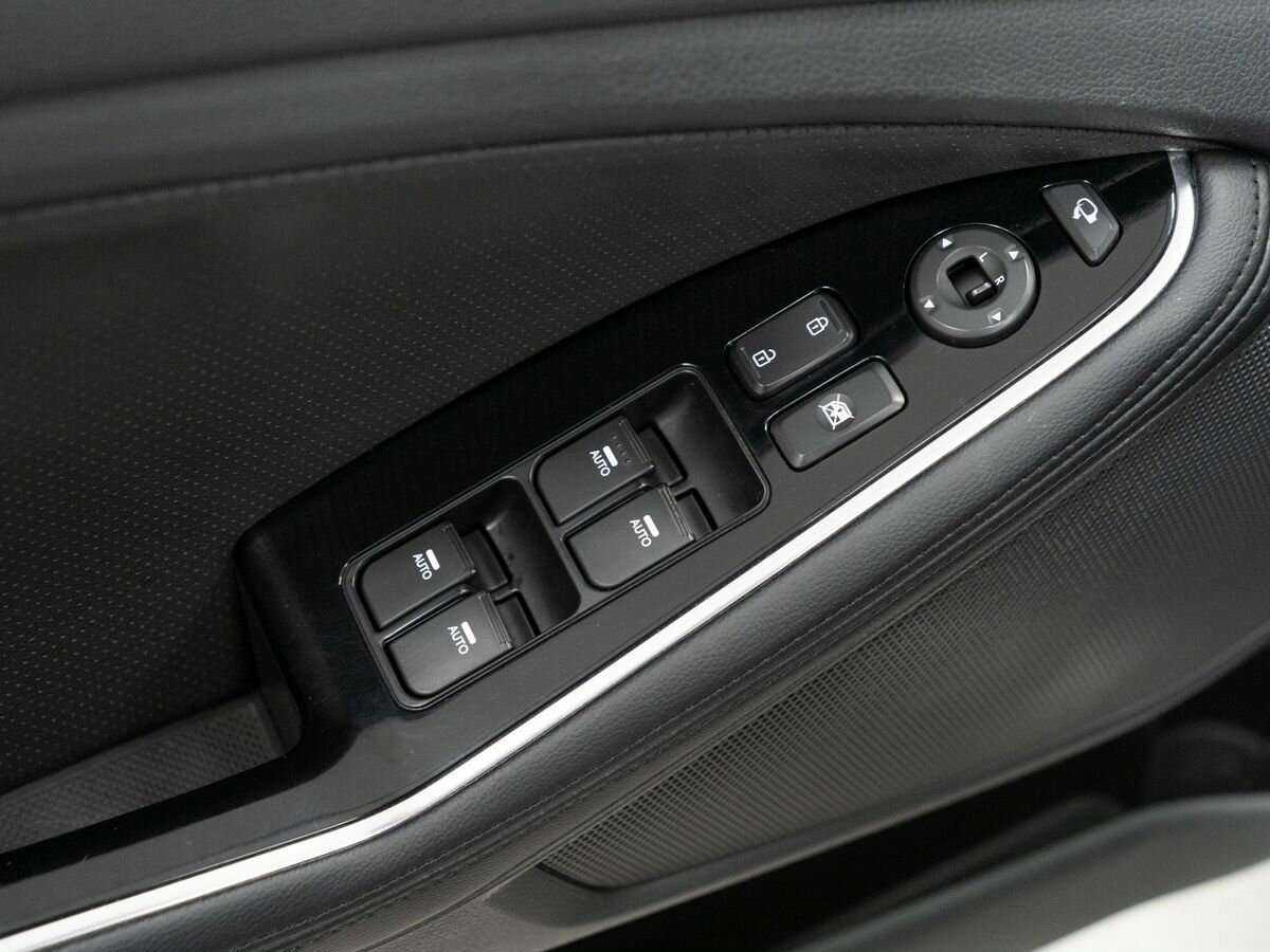 Купить Kia Optima с пробегом. Фото: #11