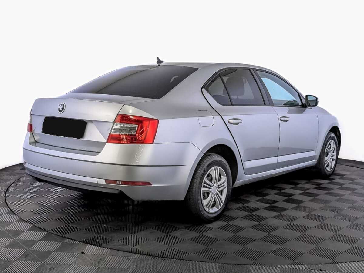 Купить Skoda Octavia с пробегом. Фото: #4
