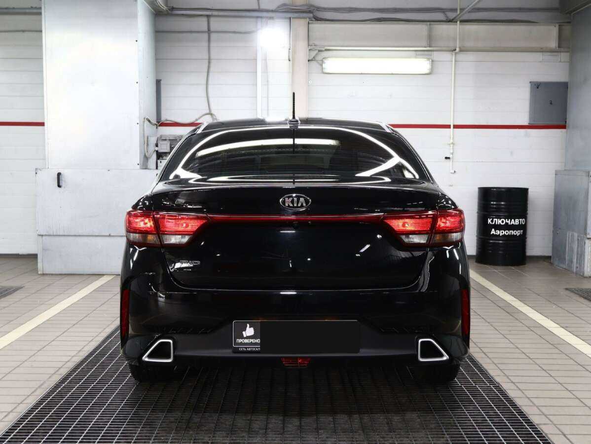 Купить Kia Rio с пробегом. Фото: #4