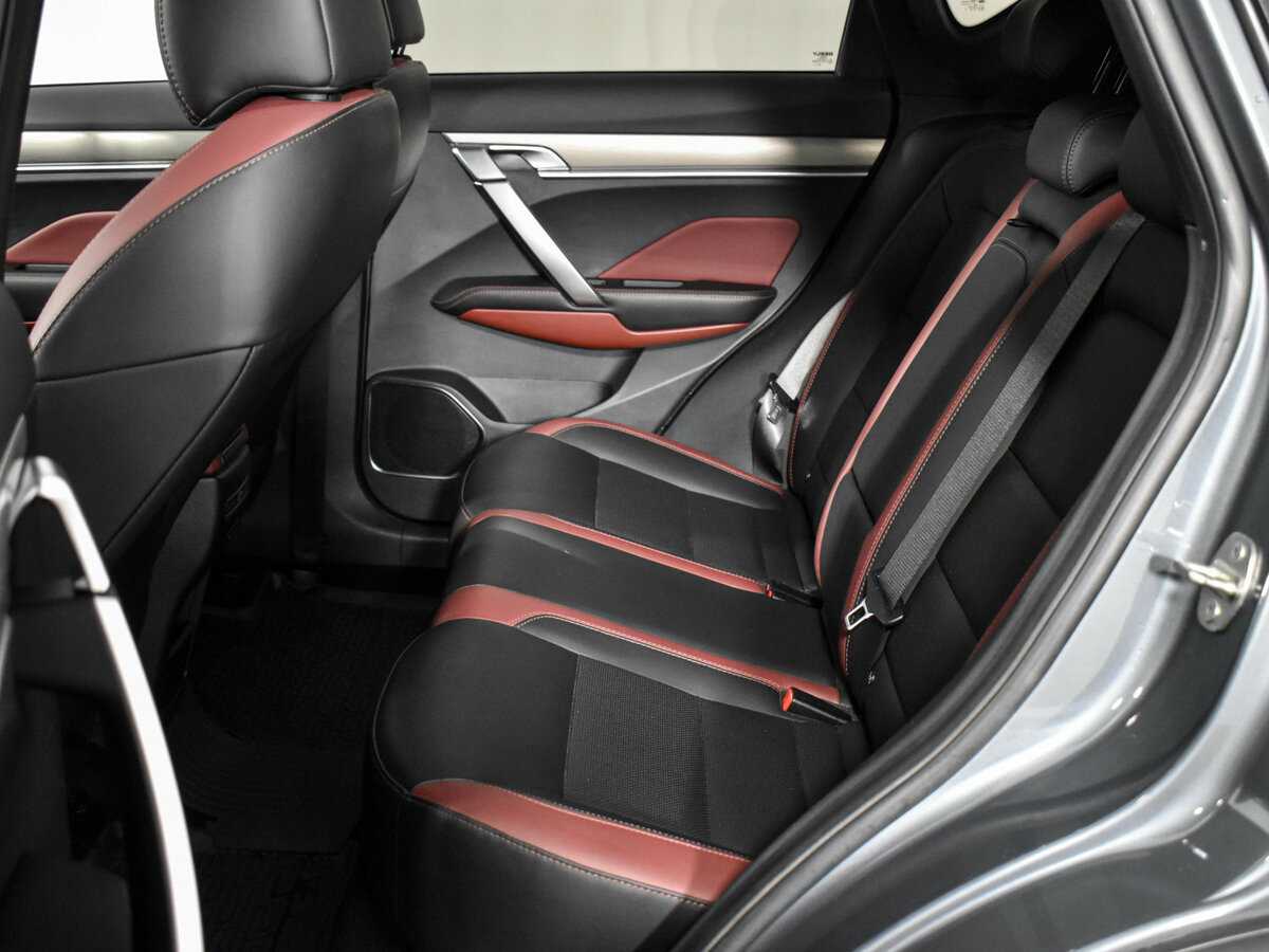 Купить Geely Coolray с пробегом. Фото: #12